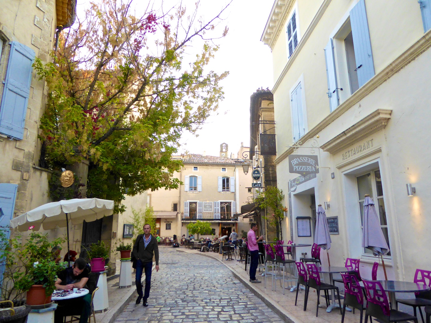 Lourmarin village, Lourmarin, Luberon, Provence