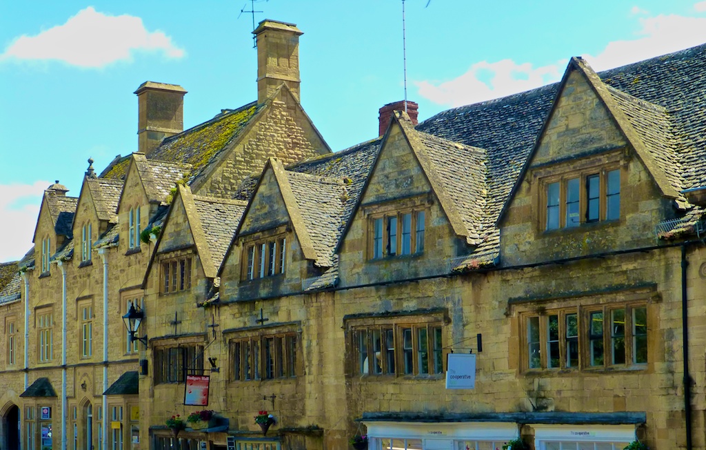Chipping Campden High Street, in the Cotswolds, England