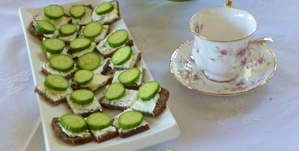 Cucumber bites for an English afternoon tea!