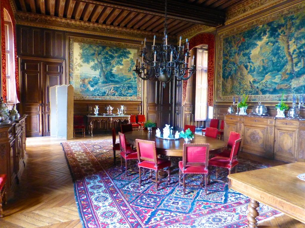 Dining room at Chateau Le Lude