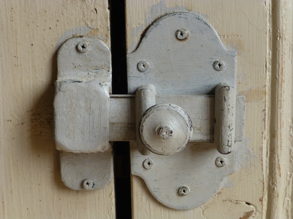 French cupboard lock