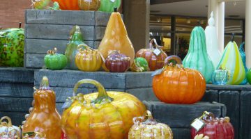 The Glass Pumpkins in Stanford Mall, California