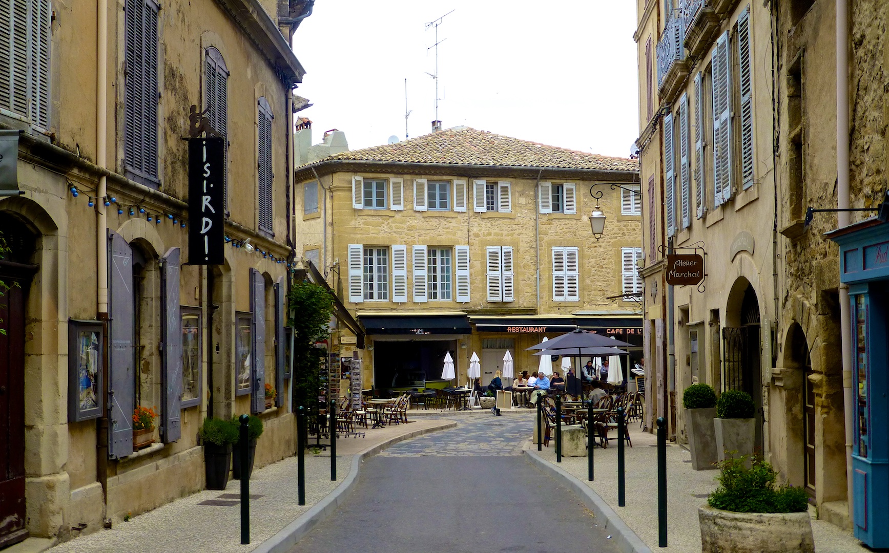 Isidri Gallery, Lourmarin, Luberon, Provence, France
