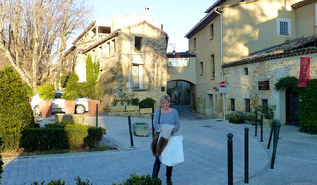 Outside Le Moulin de Lourmarin, Lourmarin, Luberon, Provence, France