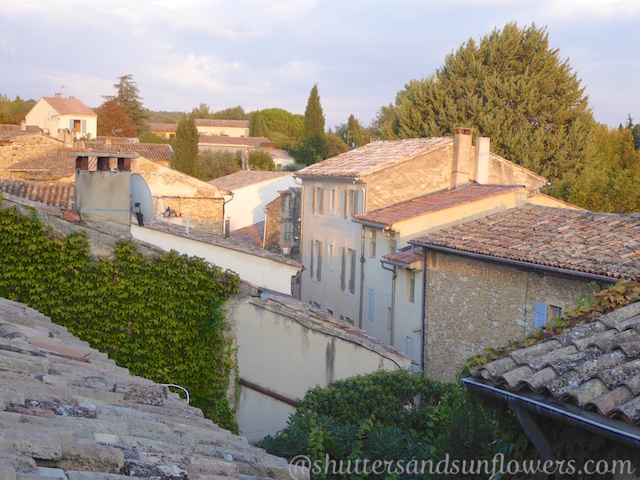 Clay tiled roof tops of Lourmarin in the Luberon Valley, Vaucluse, Provence, France