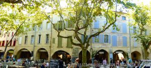 Brocante in Place-aux-Herbes, Uzes, Languedoc Roussillon, France