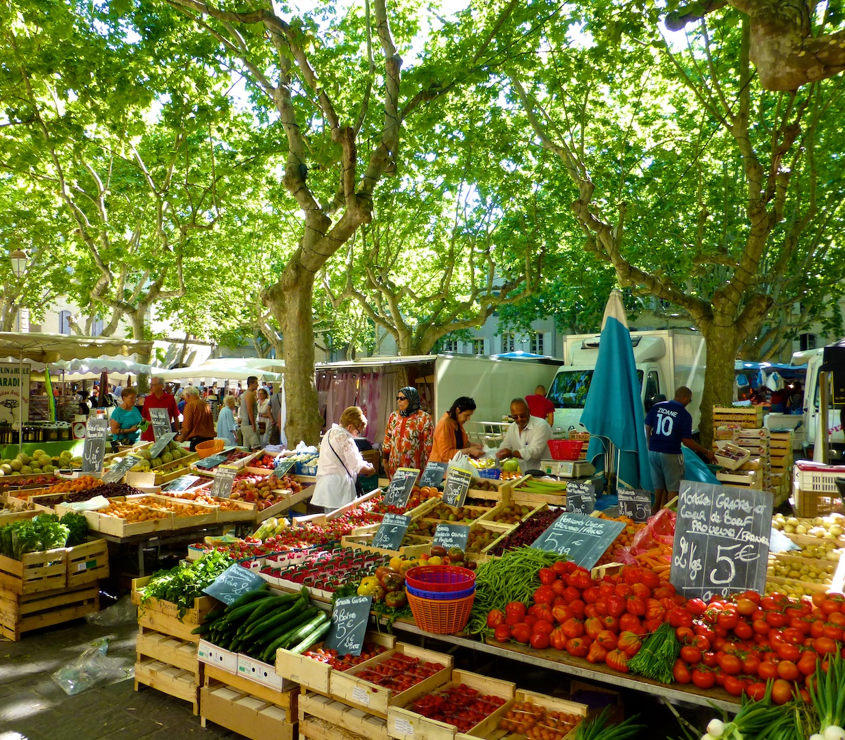 Provencal Saturday market, Uzès