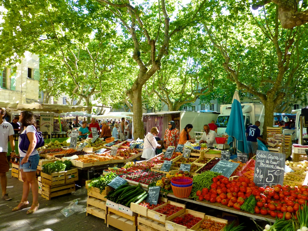 Uzes Market, Place aux Herbes, Uzes, Languedoc Roussillon, France