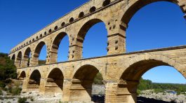 Pont du Gard, near Uzes, Languedoc Roussillon, France