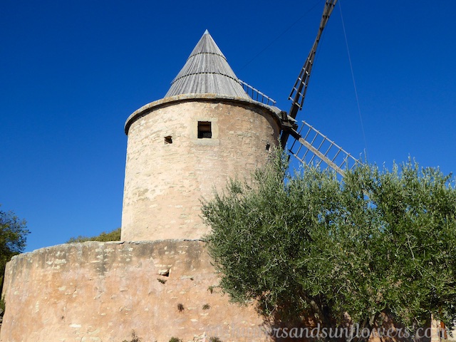 The windmill at Goult