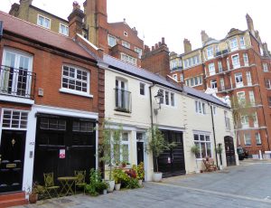 Shops and Properties in Chelsea, London, England