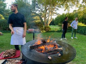 Music BBQ evening at Domaine de Fontenille, Lauris, Luberon (near Lourmarin)