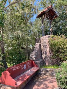 Junípero Serra Memorial, Serra Avenue, Carmel