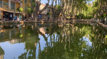 Bassin de L'étang, Cucuron, Luberon, Vaucluse, Provence, France