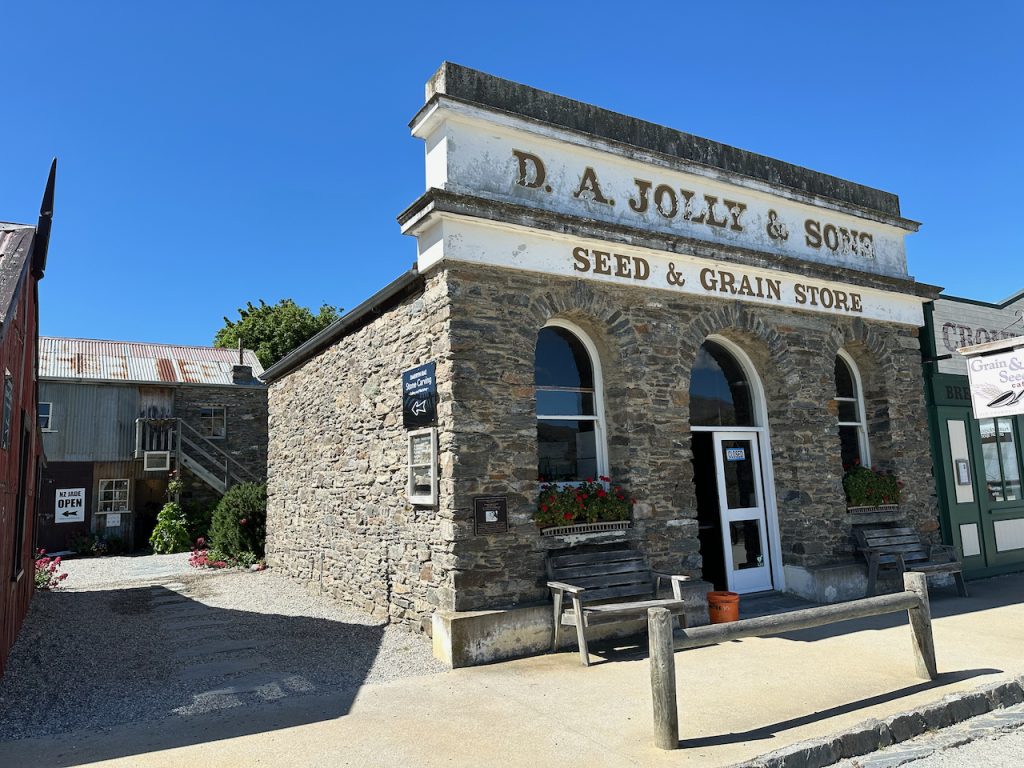 Cromwell Heritage Precinct building