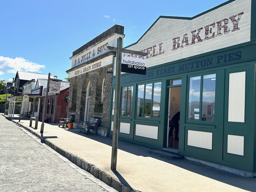 Cromwell Heritage Precinct street