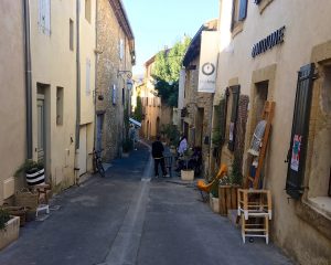 Street where our Lourmarin village house for rent is located