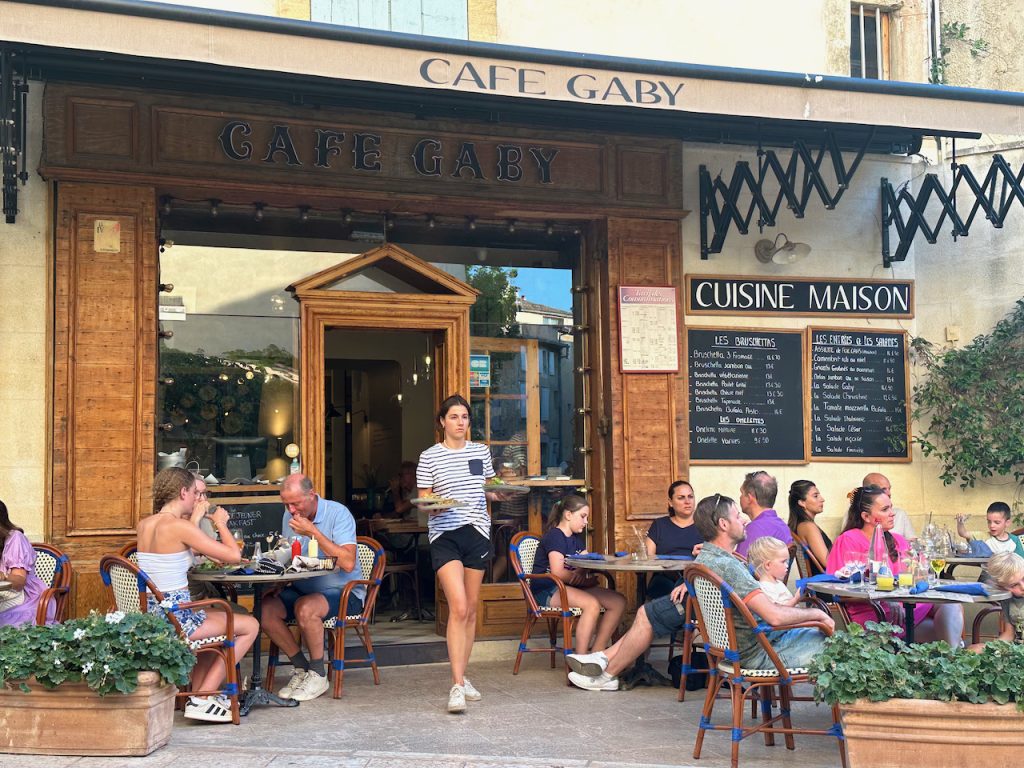 Café Gaby, Lourmarin, Luberon, Vaulcuse, Provence, France