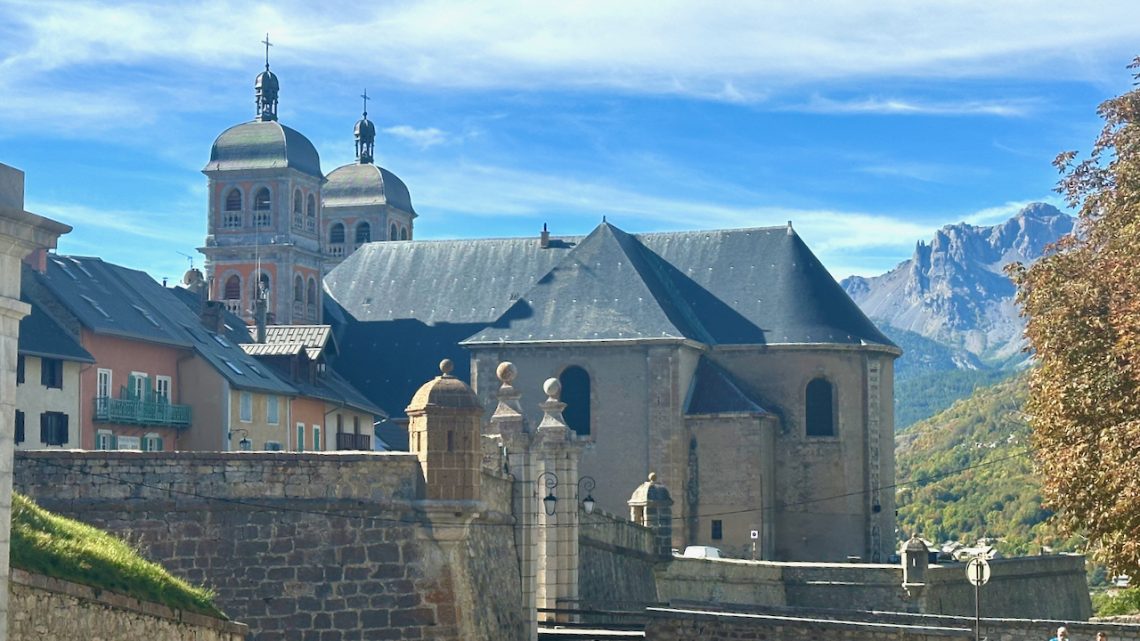 Entrance to the old Cité Vauban, Briançon, Serre Chevalier, Les Hautes-Alpes, Provence, France